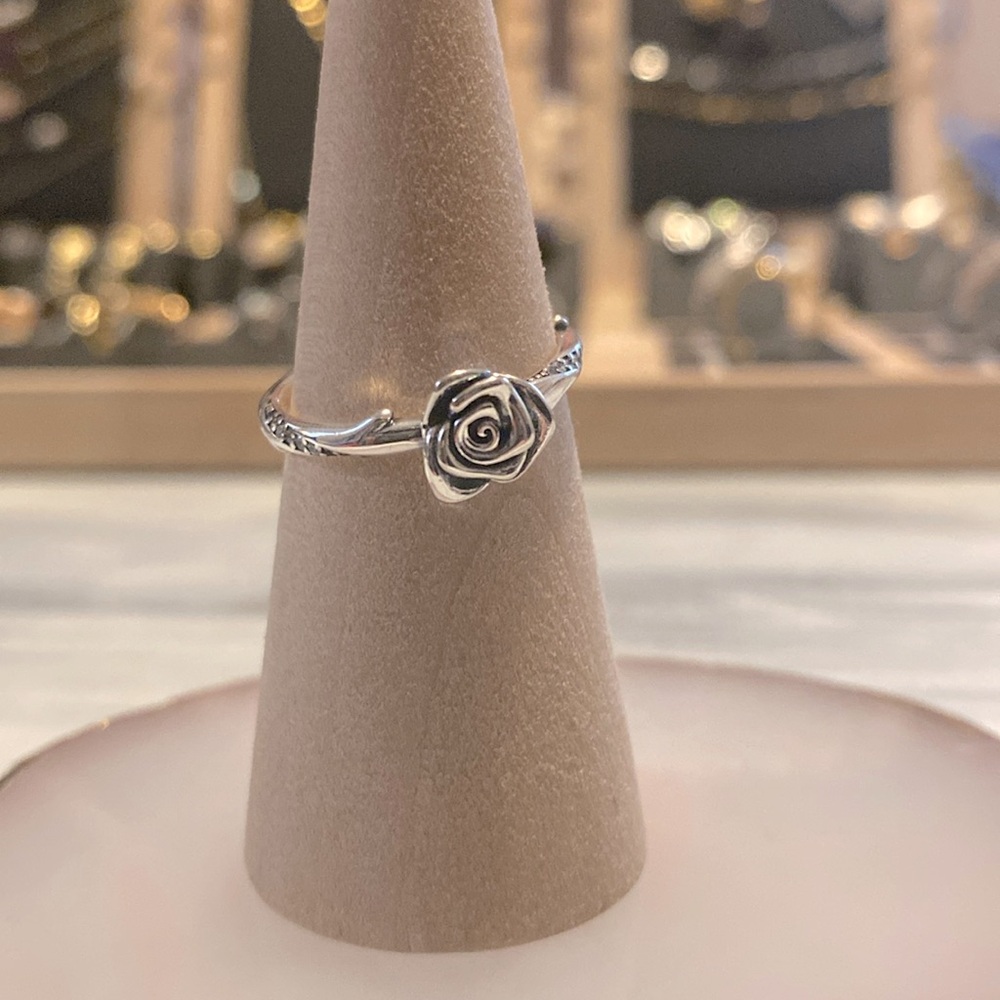 Sterling silver rose ring